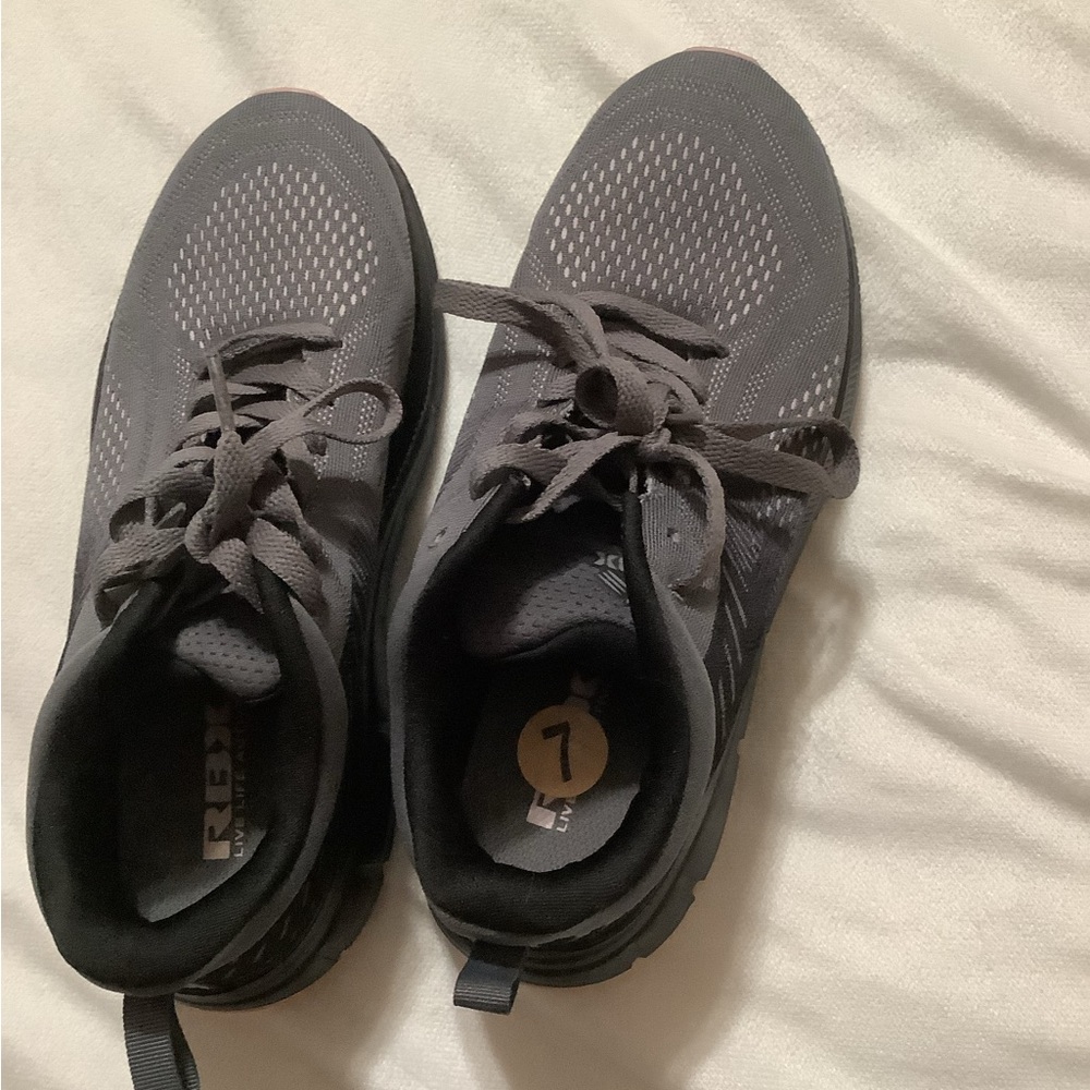 Comfy sneakers - Picture 3 of 3